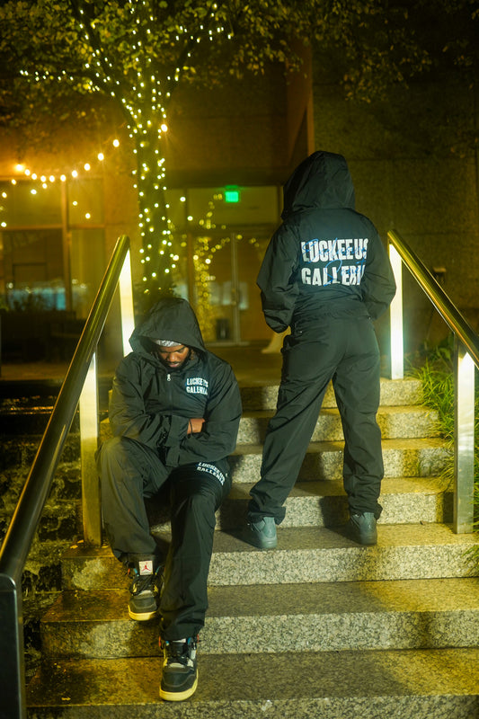 Concrete galleria (bottoms)